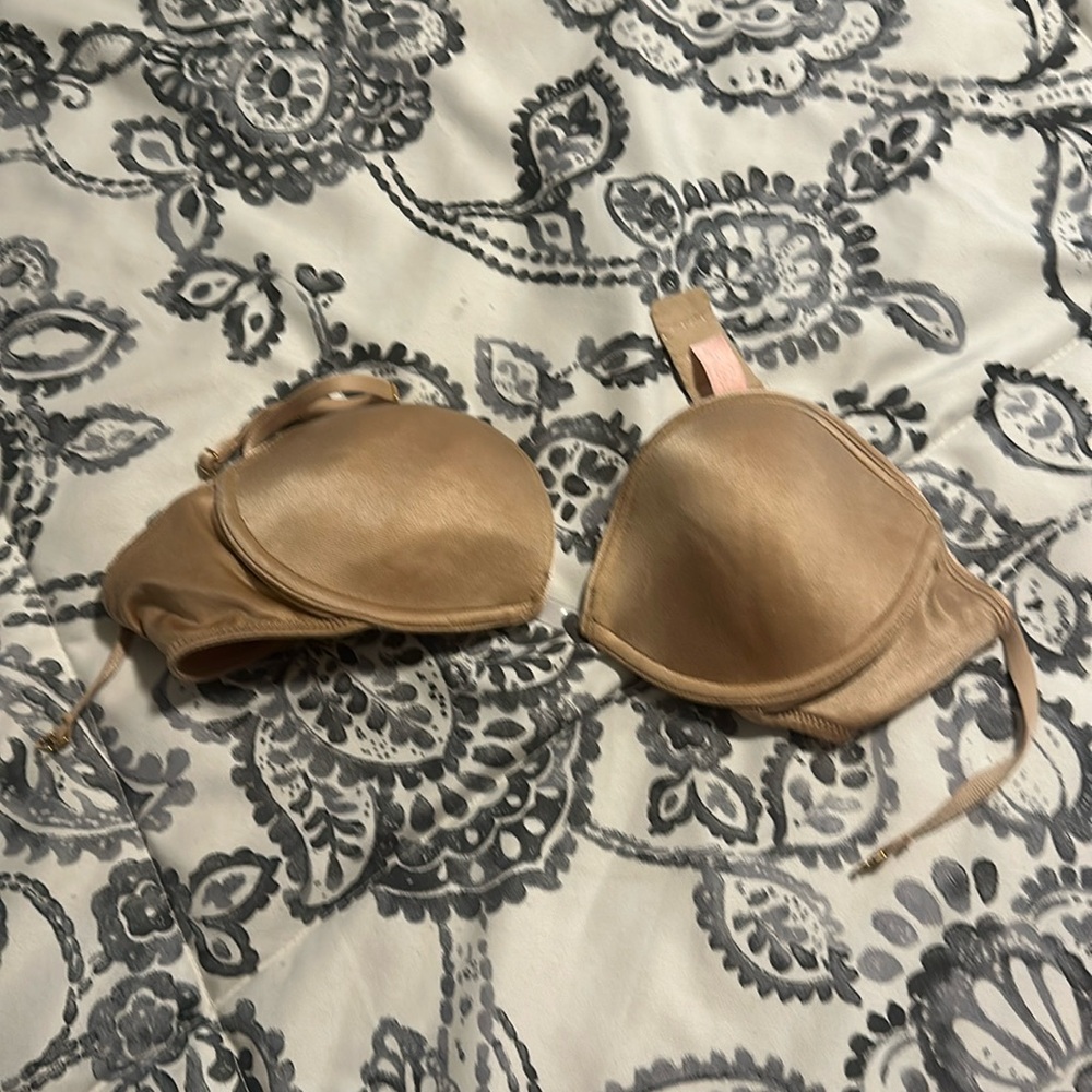 Victoria secret convertible bra